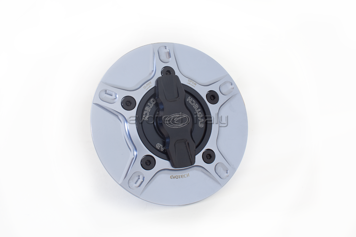Evotech Srl Quick release Gas (Fuel) Cap for Ducati Monster 1100 / 796 / 795 / 696 and Diavel 1200 Evotech Srl Quick release Gas (Fuel) Cap for Ducati Monster 1100 / 796 / 795 / 696 and Diavel 1200